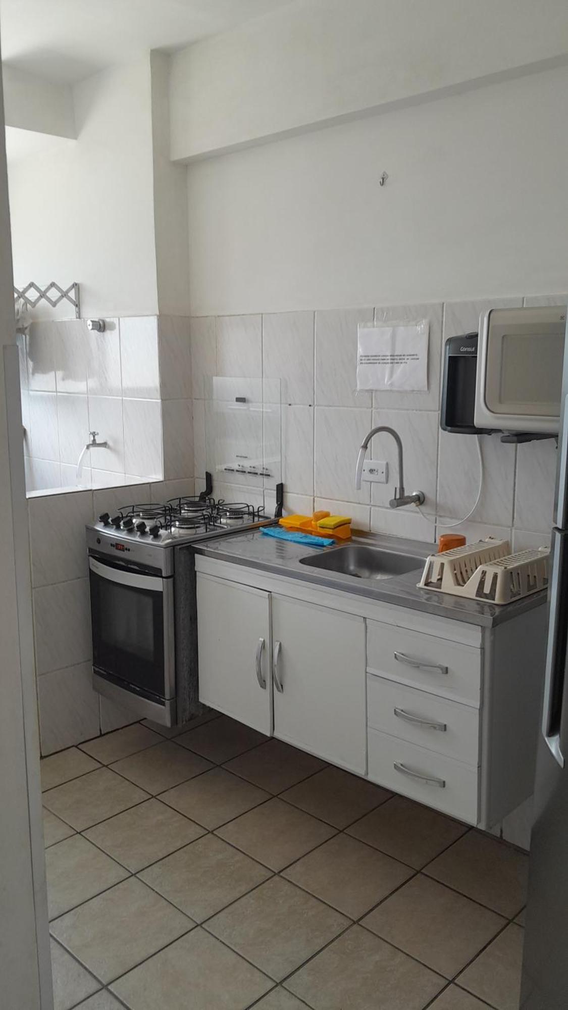 500M Da Praia, Predio Cm Piscina, 1Garagem, Wi-Fi 300 Mbps, Centro De Guaruja, Proximo A Praia E Comercio, Horarios Check-In E Check-Out Flexiveis, Churrasqueira, 外观 照片