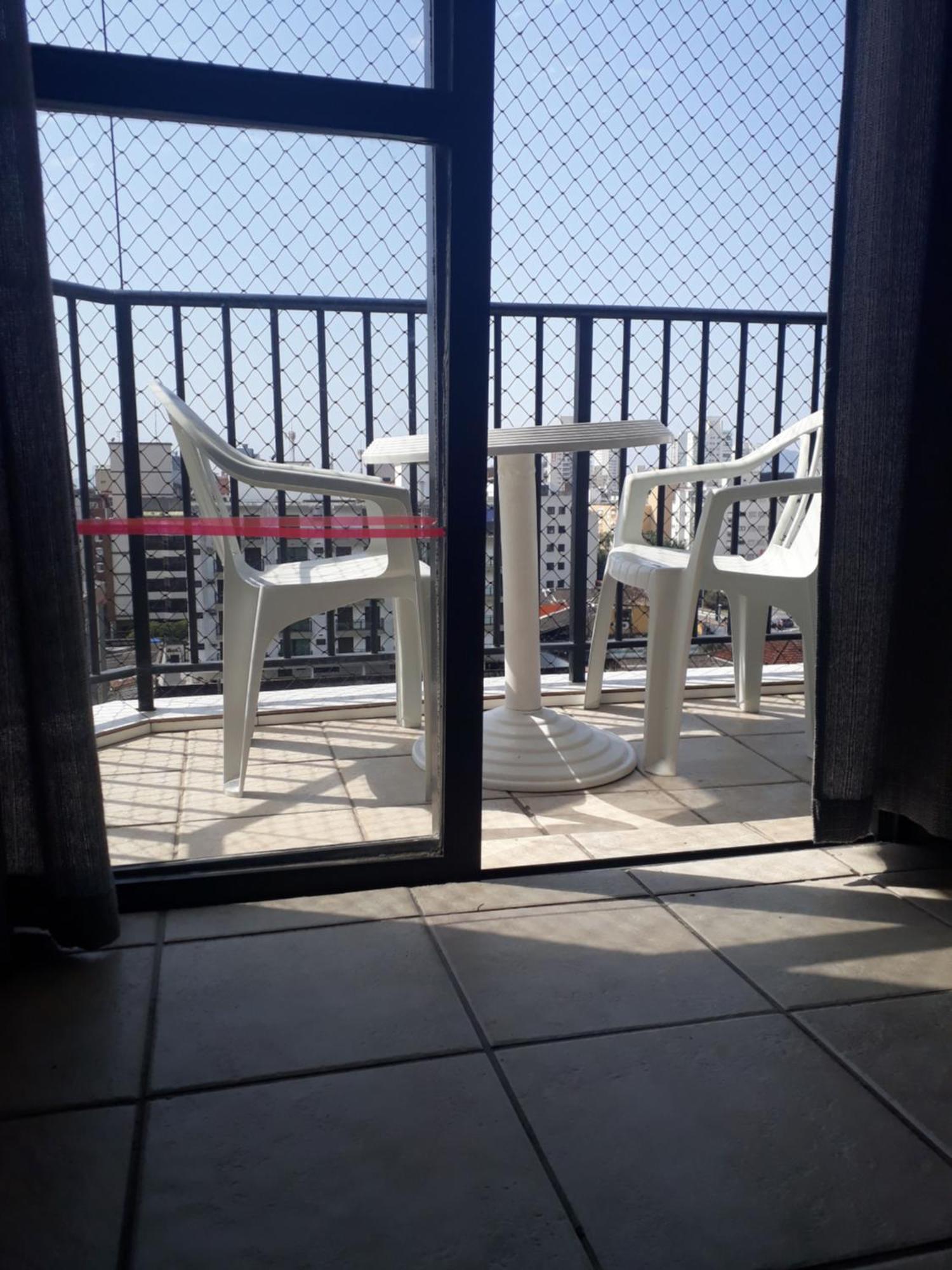 500M Da Praia, Predio Cm Piscina, 1Garagem, Wi-Fi 300 Mbps, Centro De Guaruja, Proximo A Praia E Comercio, Horarios Check-In E Check-Out Flexiveis, Churrasqueira, 外观 照片