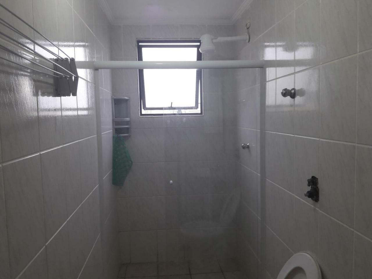 500M Da Praia, Predio Cm Piscina, 1Garagem, Wi-Fi 300 Mbps, Centro De Guaruja, Proximo A Praia E Comercio, Horarios Check-In E Check-Out Flexiveis, Churrasqueira, 外观 照片